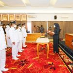 Saat Lantik Kades, Bupati Banyuwangi Beri Pesan Tentang "Budaya Kerja Inovatif"