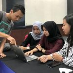 Tim Program Pembinaan Mahasiswa Wirausaha bersama Dosen Pembimbing Universitas Ngudi Waluyo